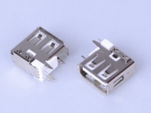 Upright Dip 90 A Female USB Connectors